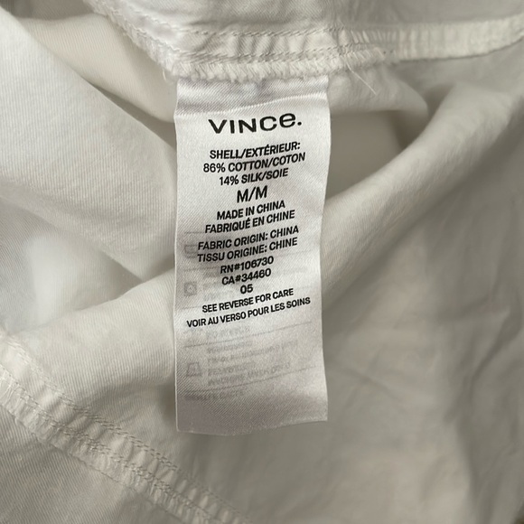 Vince White Button Down Silk Blend Blouse Long Sleeve Raw Hem size Medium - Picture 10 of 12
